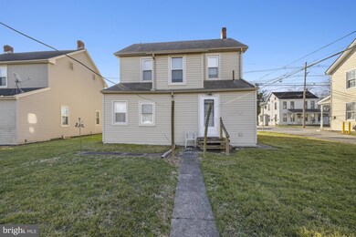 204 Lumber St, Littlestown, PA 17340 - photo 4