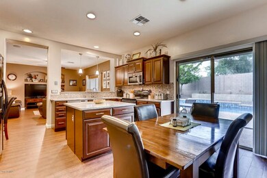 4528 W Fortune Dr Phoenix AZ-large-006-6