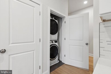 2157 E Lehigh Ave unit 203, Philadelphia, PA 19125 - photo 6