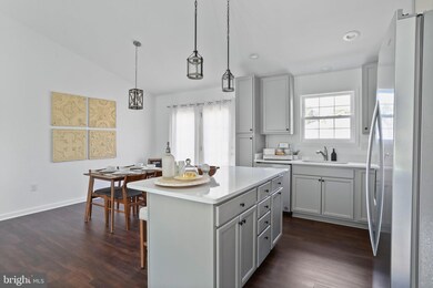 723 W 15th St, Front Royal, VA 22630 - photo 4