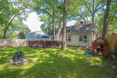 32 Colony Ave, Warwick, RI 02886 - photo 4