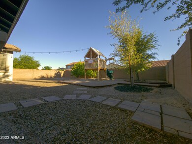 3639 E Lynx Place