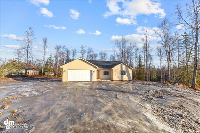 49-FRONT EXTERIOR_WAHL_IMG_9-3