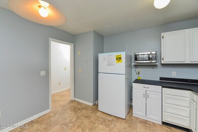 305 Jeanette St, Winterville, NC 28590 - photo 4