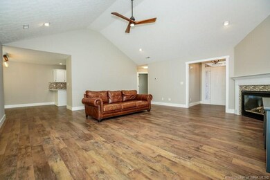 4164 Andrew Dr, Floyds Knobs, IN 47119 - photo 6