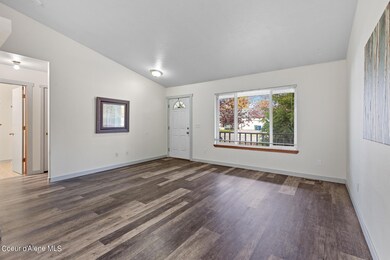 908E11thAve-4