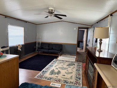 342 Stonehedge Ct, Johnstown, PA 15904 - photo 6