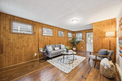 1131 Marion St, Saint Paul, MN 55117 - photo 3