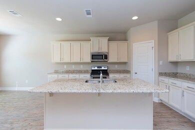 8%20Kitchen2
