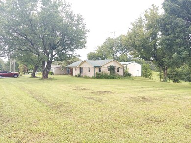 8350 Reynoldsburg Rd, Springville, TN 38256 - photo 6