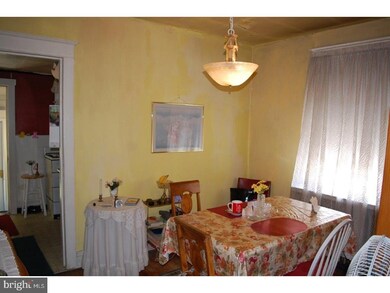 754 Vermont Ave, Woodbury, NJ 08096 - photo 4