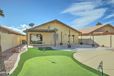 5204 W Geronimo St-35