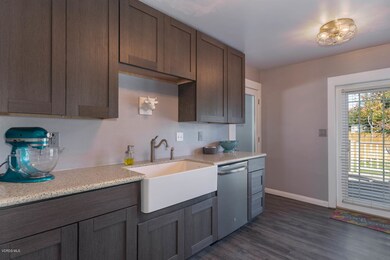 919 Laurel Rd Santa Paula CA-008-006-Sti