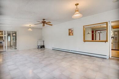 392 Wilsons Crossing Rd, Auburn, NH 03032 - photo 5