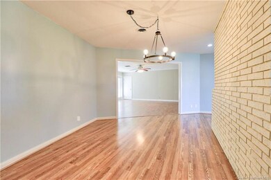 901 Fair Oaks Ln, Lake Charles, LA 70605 - photo 7