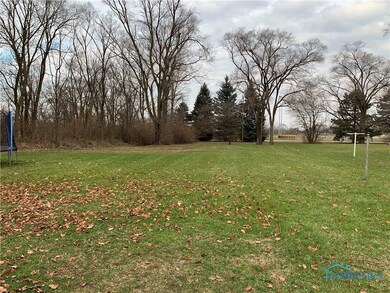 408 Krotzer Ave, Luckey, OH 43443 - photo 4