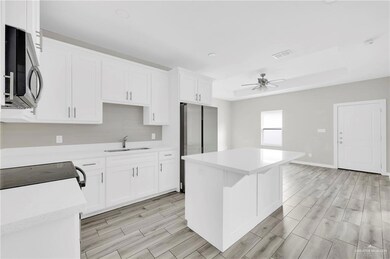 3121 Briggs St unit 3, Weslaco, TX 78596 - photo 5