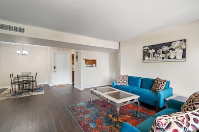 8419 Hearth Dr unit 21, Houston, TX 77054 - photo 4