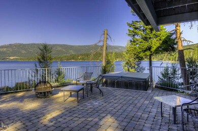 04 Patio
