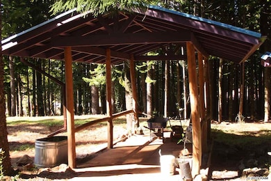 66 Kahakapao Rd unit A, Makawao, HI 96768 - photo 5