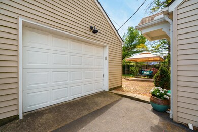 2734 York Rd.