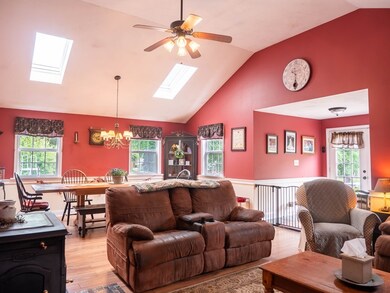 19 Winthrop St, Rehoboth, MA 02769 - photo 4