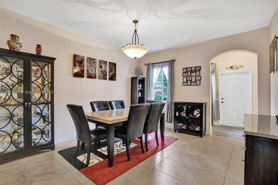Foyer entrance and Dining Room