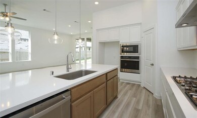 17188 Crimson Crest Dr, Conroe, TX 77302 - photo 7