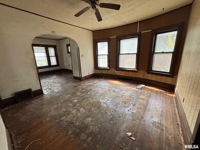 1208 Glenhurst Ct, Rock Island, IL 61201 - photo 5