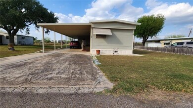 38 N Quiet Village Dr unit 38, Donna, TX 78537 - photo 2