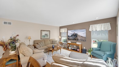 101 E 13th Place, Hobart, IN 46342 - photo 4