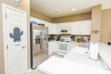 307 Lilac Dr unit F1, Union, NJ 07083 - photo 6