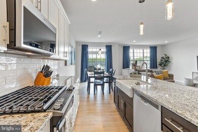 2045 Julia Dr, Conshohocken, PA 19428 - photo 6