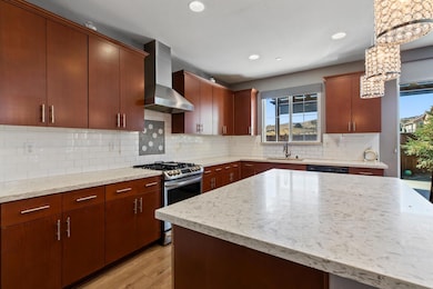 9423 Vintner Cir, Patterson, CA 95363 - photo 7