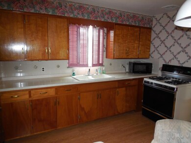 kitchen c