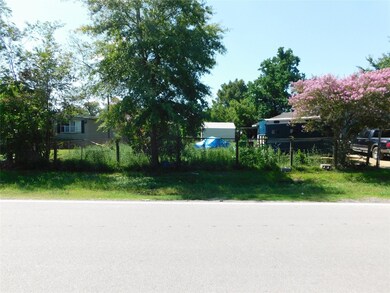 14118 Waxahachie St, Houston, TX 77015 - photo 2