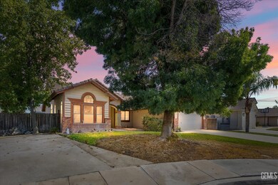 6910 Safflower Ct unit 1, Bakersfield, CA 93313 - photo 2