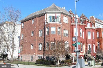 1119 O St NW unit 3, Washington, DC 20005 - photo 2