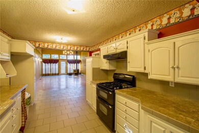 307 Wallace St, Prairie Grove, AR 72753 - photo 5