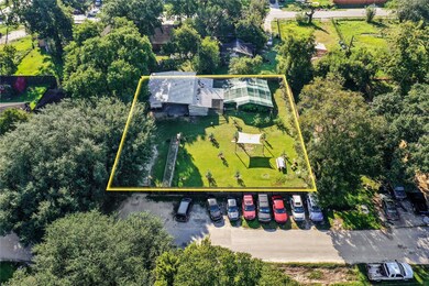 937 Saint Clair St, Houston, TX 77088 - photo 6