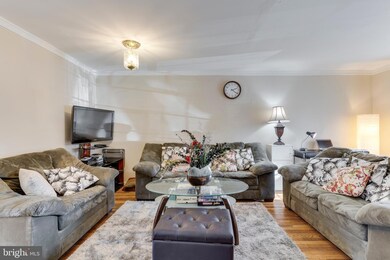 10270 Fern Pool Ct, Burke, VA 22015 - photo 4