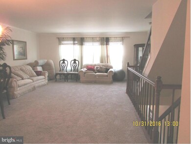 14905 Carriage Square Dr, Silver Spring, MD 20906 - photo 4