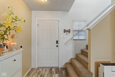 2564 Woodfield Blvd, Franklin, IN 46131 - photo 5