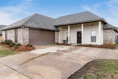 225 Greenfield Ridge Dr, Brandon, MS 39042 - photo 2