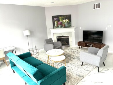 328 W Main St, Carmel, IN 46032 - photo 4