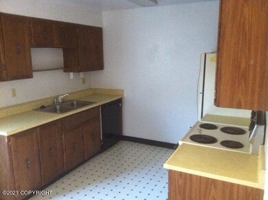 Yung Kitchen UNIT 4