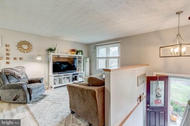 2125 Round Hill Rd, Fallston, MD 21047 - photo 3