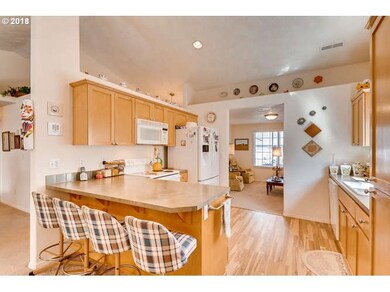 1230 Mt View Ln, Molalla, OR 97038 - photo 6