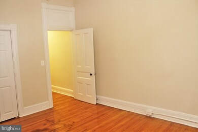 1805 Bolton St unit 2, Baltimore, MD 21217 - photo 4
