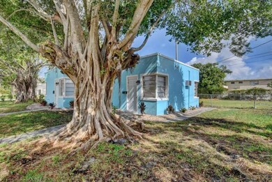 3000 Broadway unit 2, West Palm Beach, FL 33407 - photo 2